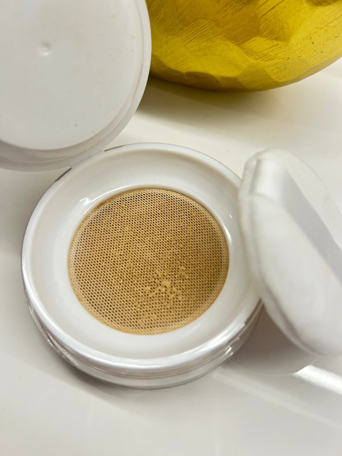 GLOW-UP MINERAL POWDER
